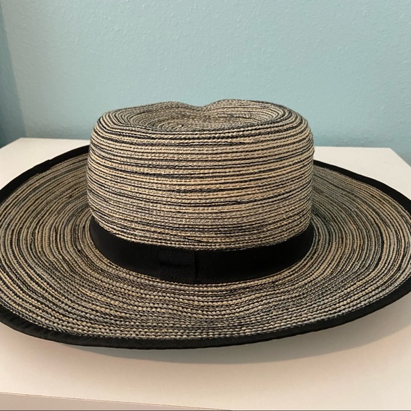 Solar Escape Accessories - Solar Escape sun hat - adjustable strings